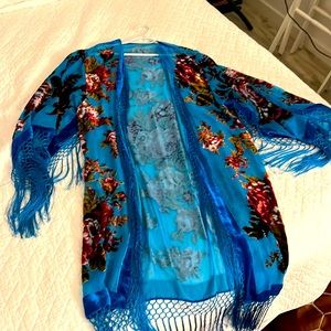 Fringe Kimono M